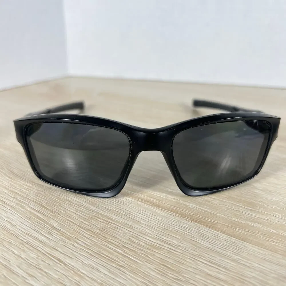 Oakley Chainlink OO9247-15 Sunglasses Polarized Black Lenses 57-17-138